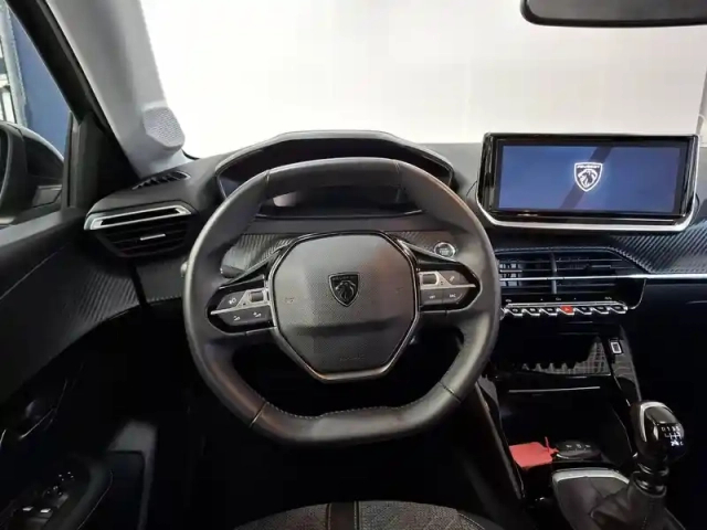 Peugeot 208 puretech 100 s&amp;s bvm6 — photo 13