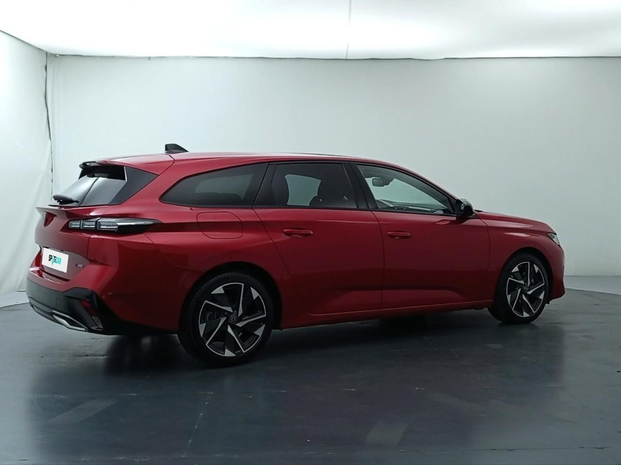 Peugeot 308 sw phev 180 e-eat8 allure — photo 5