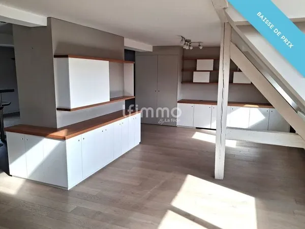Duplex 119m² Carrez-142m² au sol dernier étage cave garage