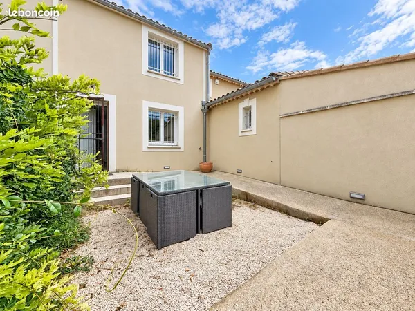 Local professionnel - maussane les alpilles