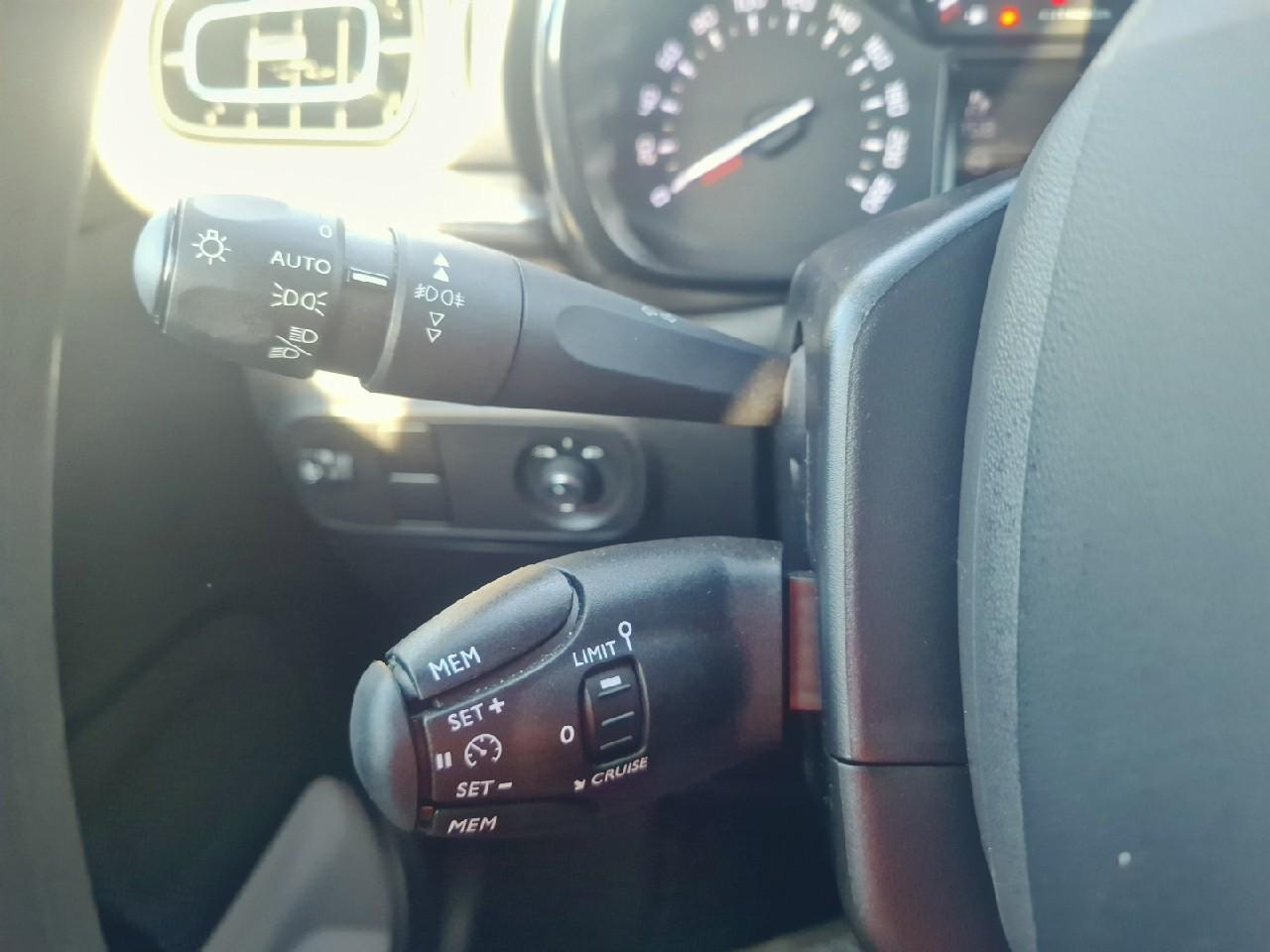 Citroën C3 1.2 puretech 83ch s&s shine — photo 16