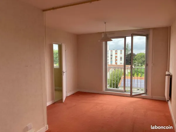 Appartement à louer dans résidence - Poitiers Gibauderie - T1bis de 34m2