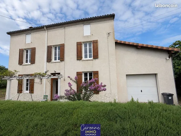 Maison 6 pièces 232 m²