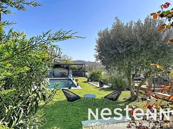 Maison 7 pièces 200 m²