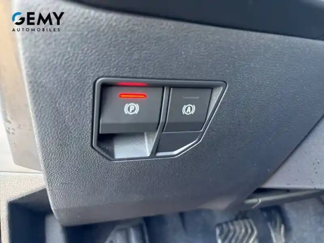Renault Megane e-tech ev60 220 ch super charge — photo 14
