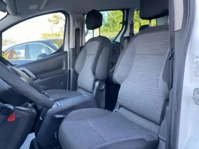 Citroën Berlingo multispace ii puretech 110 s&amp;s bvm shine — photo 13