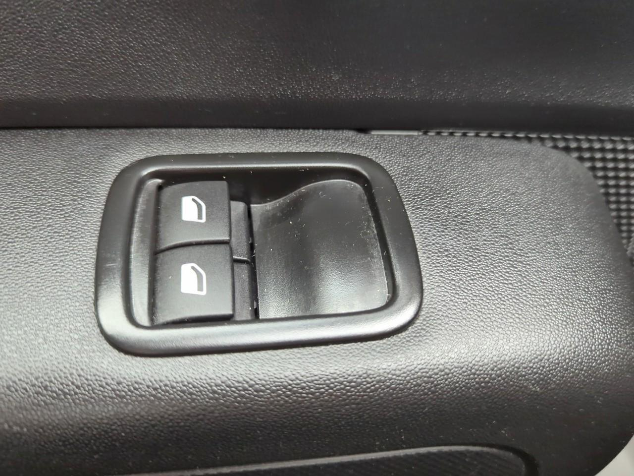 Citroën C3 bluehdi 100 bvm6 you — photo 21