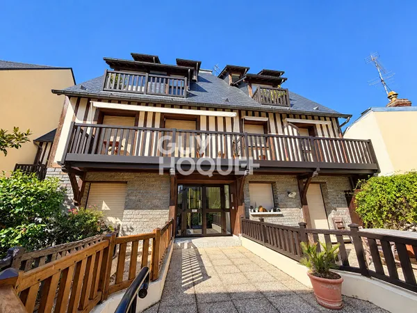 CHARMANT STUDIO - DEAUVILLE PROCHE PLACE MORNY