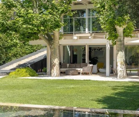 Maison 8 pièces 286 m²