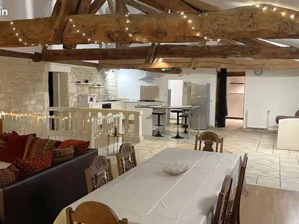GRAND APPARTEMENT 170 m² - 4 CHAMBRES - MEUBLÉ OU NON - GOND-PONTOUVRE / CHAMPNIERS