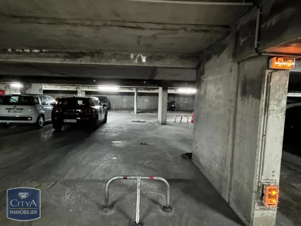 Garage et parking Location Marseille 100€