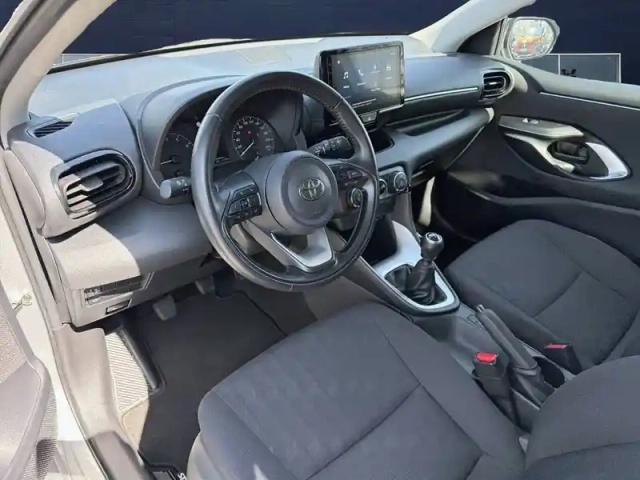 Toyota Yaris 120 vvt-i — photo 17