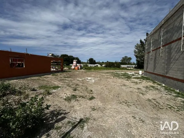 Terrain 856 m²