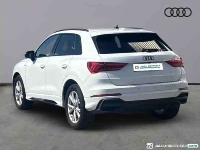 Audi Q3 35 tdi 150ch s line plus s tronic 7 — photo 3
