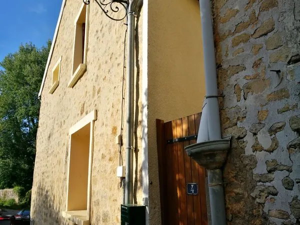 Maison dans le vexin à 5 minutes à pied de la gare pour Saint Lazare