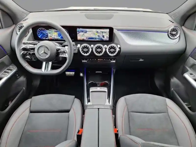 Mercedes Eqa 250+ — photo 20