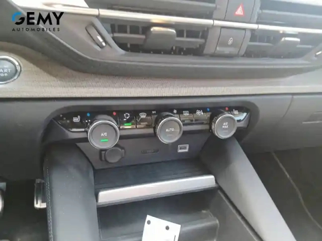 Citroën C5 x hybride rechargeable 225 s&amp;s e-eat8 — photo 18