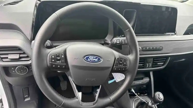 Ford Transit courier ca 1.5 ecoblue 100 bvm6 — photo 6