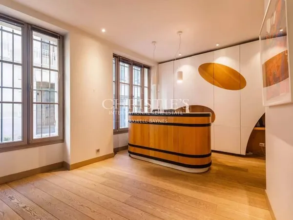 Bureaux 81 m²