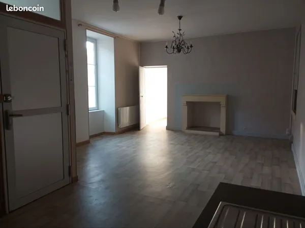 A louer appartement T4