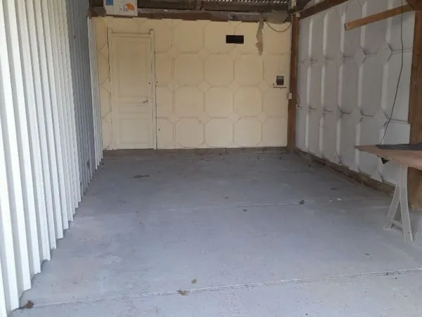 Bennecourt, entrepôt de stockage de 20 m2 ou 40 m2