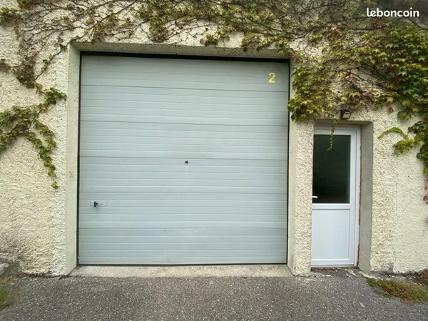 Local, pour artisans ou stockage