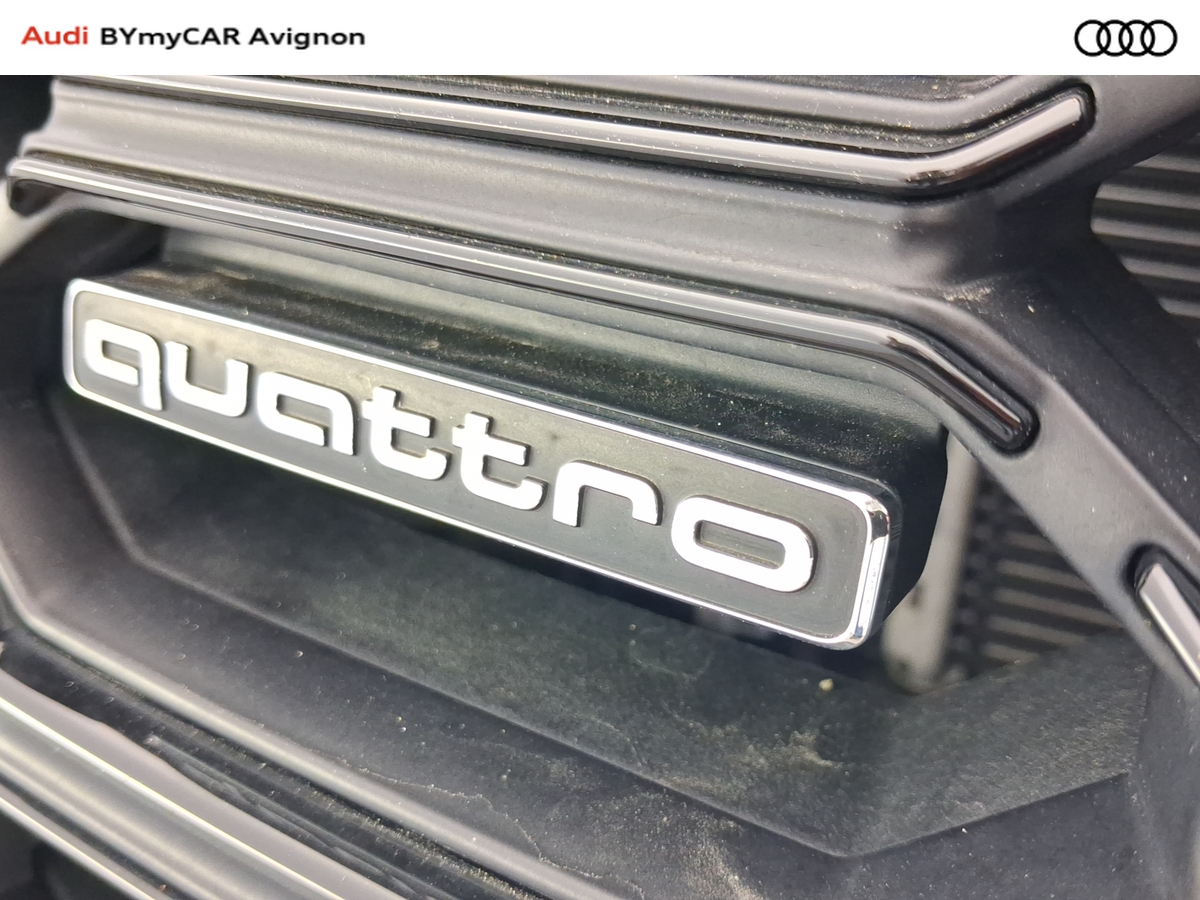 Audi Q5 50 TFSIe 299 S tronic 7 Quattro — photo 36