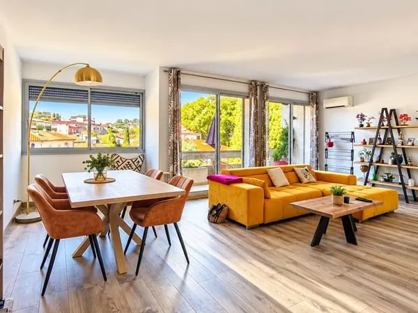 Appartement 3 pièces 118 m²