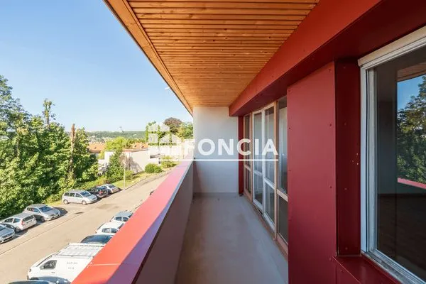 Appartement 5 pièces 92 m²