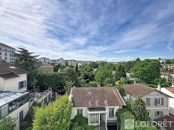 Appartement 4 pièces 87 m²