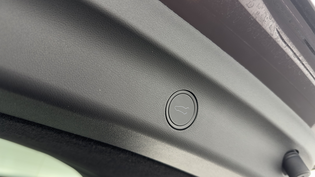 Tesla MODEL Y Grande Autonomie Dual Motor AWD — photo 30
