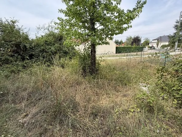 Terrain 400 m² Cléry-Saint-André
