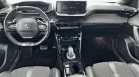 Peugeot 2008 1.5 BlueHDi 130ch S&S GT EAT8 125g — photo 8