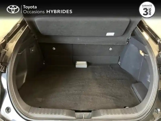 Toyota C-Hr 2.0 hybride rechargeable 225ch design my25 — photo 10