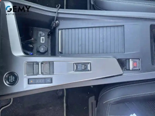 Peugeot 308 electrique 54 kwh 156ch — photo 13