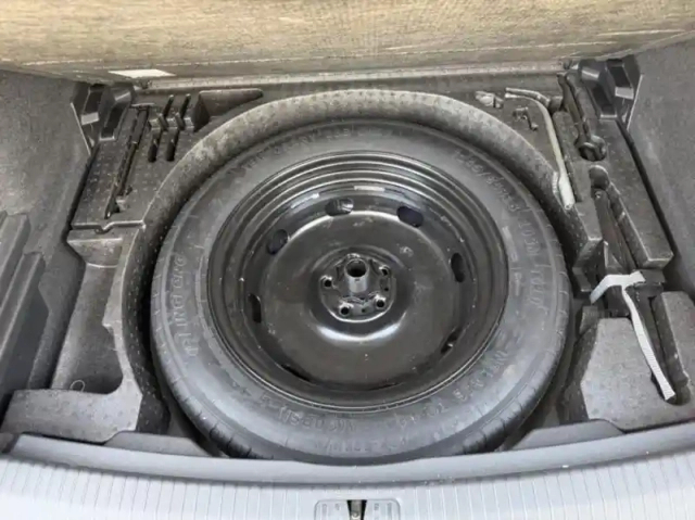Volkswagen Tiguan 2.0 tdi 150ch r-line exclusive dsg7 — photo 13