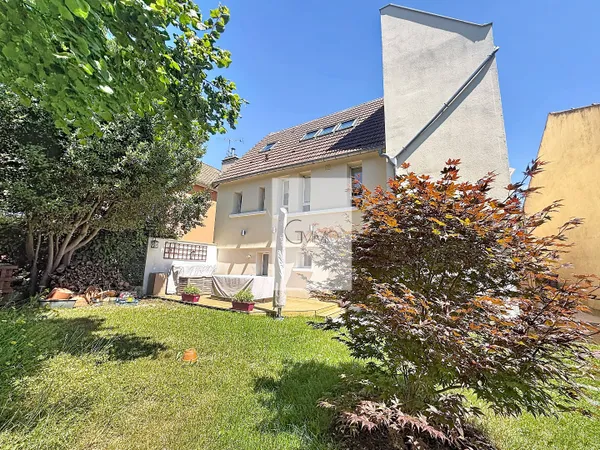 A decouvrir sans tarder ! Maison renovee 4 chambres, sous-sol