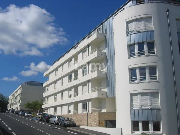Parking 14 m²