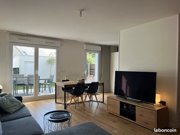 Maison 5 pièces - 97 m² - 4 chambres - garage - jardin - Acigné