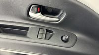 Toyota Aygo X 1.0 VVT-i 72ch Dynamic MY23 — photo 28