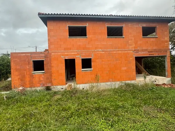A vendre villa semi-fini