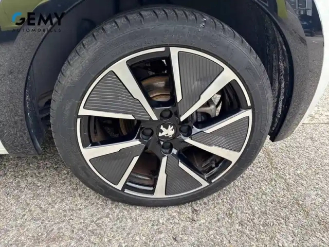 Peugeot 208 electrique 50 kwh 136ch — photo 11