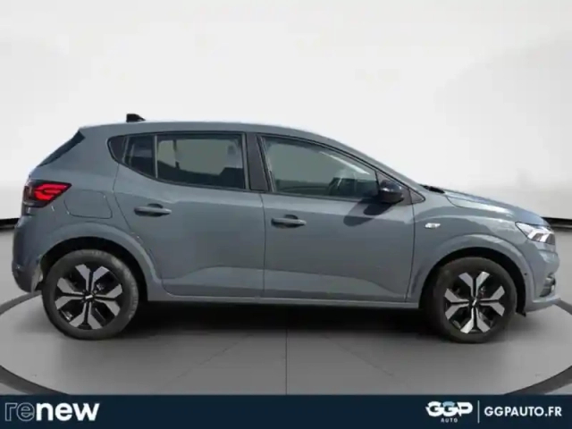 Dacia Sandero 1.0 tce 90ch journey — photo 6