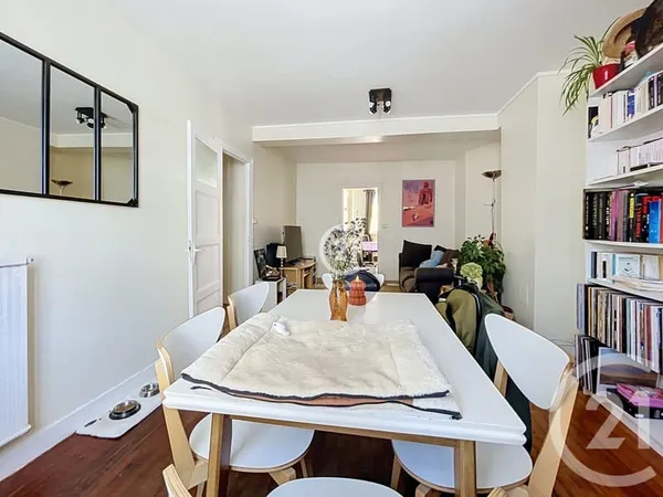 Appartement 4 pièces 80 m²