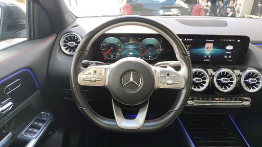 Mercedes Classe GLA 250e 218 EQ Power 8G-DCT - AMG Line – 2020 – 45219 km – Hybride rechargeable – Boîte Automatique — photo 31
