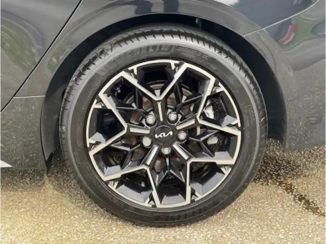 Kia Ceed gt line premium 1.5 140 ch dct7 — photo 28