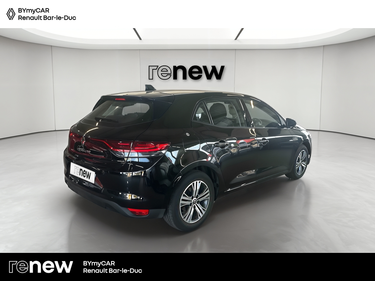 Renault Megane IV Berline Blue dCi 115 EDC — photo 5