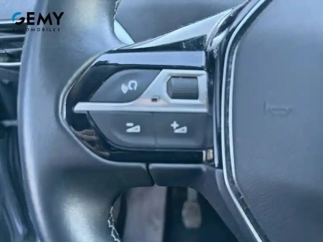 Peugeot 3008 puretech 130ch s&amp;s bvm6 — photo 77