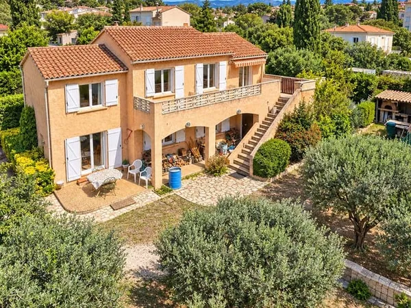 Maison 6 pièces 171 m²