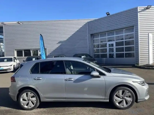 Volkswagen Golf 1.5 ehybrid 204ch vw edition dsg6 — photo 8